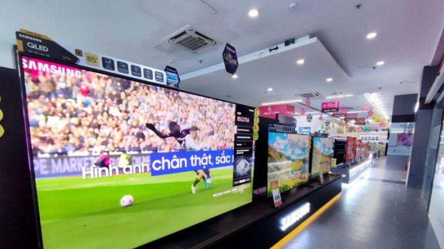 越南疯世界杯踢出商机　电视及投影机热卖