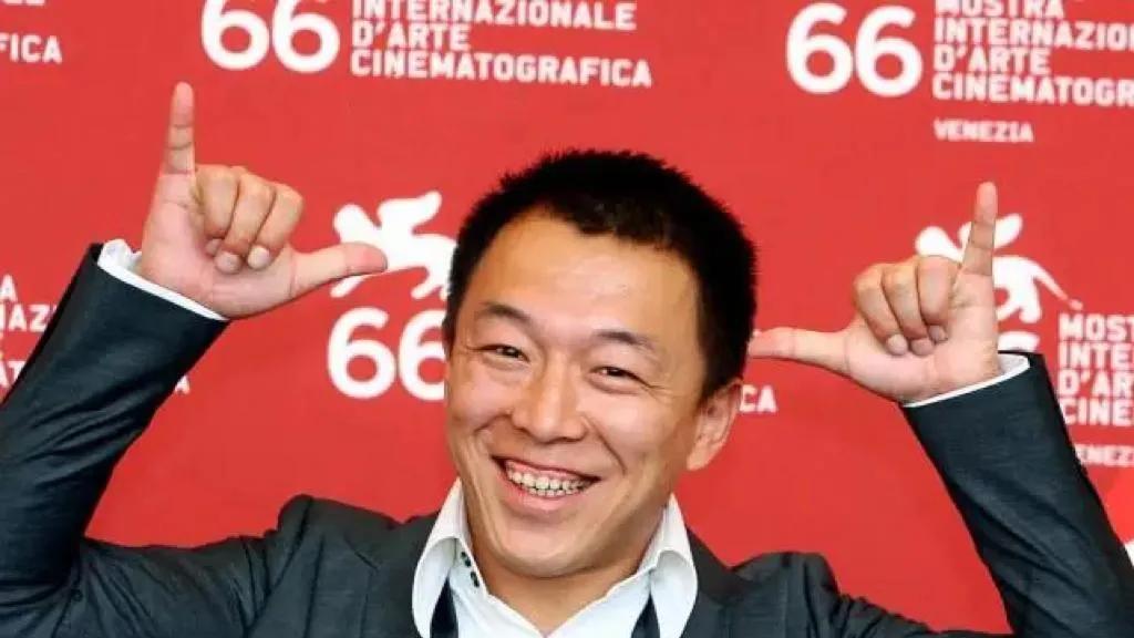 黄渤|老婆问黄渤：“你能告诉我，出名之后还对我不离不弃，的原因吗？”