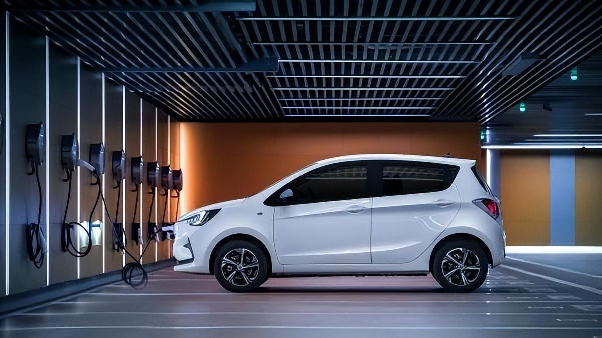 变相收费引争议，投诉续航缩水严重，长安奔奔E-Star要“翻车”？