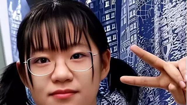 美国绿卡 五位90后女汉奸：为了美国绿卡无恶不作，夸侵华日军是“英雄”