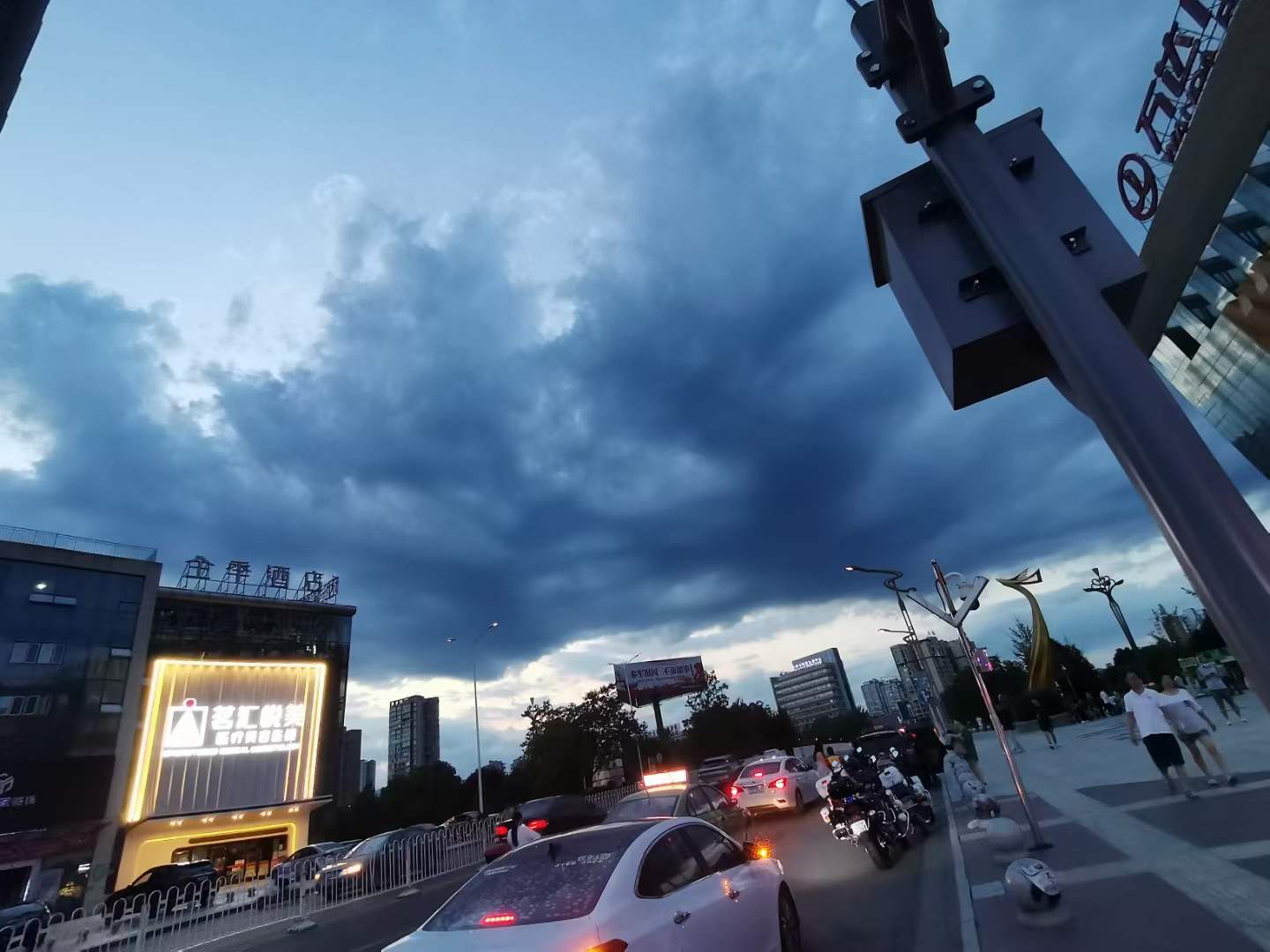 温泉|广元真的是一座来了就不想离开的城市，因为真的热得不想出门！