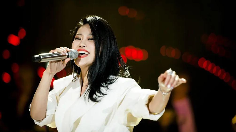 天赐的声音|年少成名，从《歌手》到《天赐的声音》，她从未停止超越自我