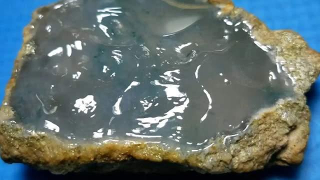 翡翠|健康玩翡翠：料子多了，没地方回血怎么办？