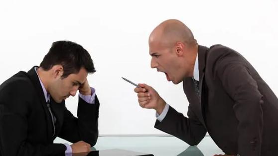 |职场上干的活越多，挨的板子就越多？搞清这3点，不做背锅侠