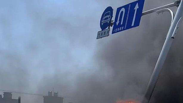 林志颖|车祸84天，林志颖摆寿字庆祝“劫后重生”，首度回忆事发现场经过