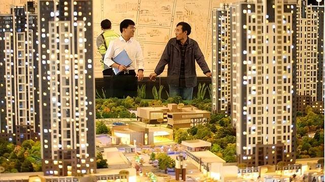 潘石屹|国内空置房过剩，为何开发商还在不断建房？潘石屹说出实话