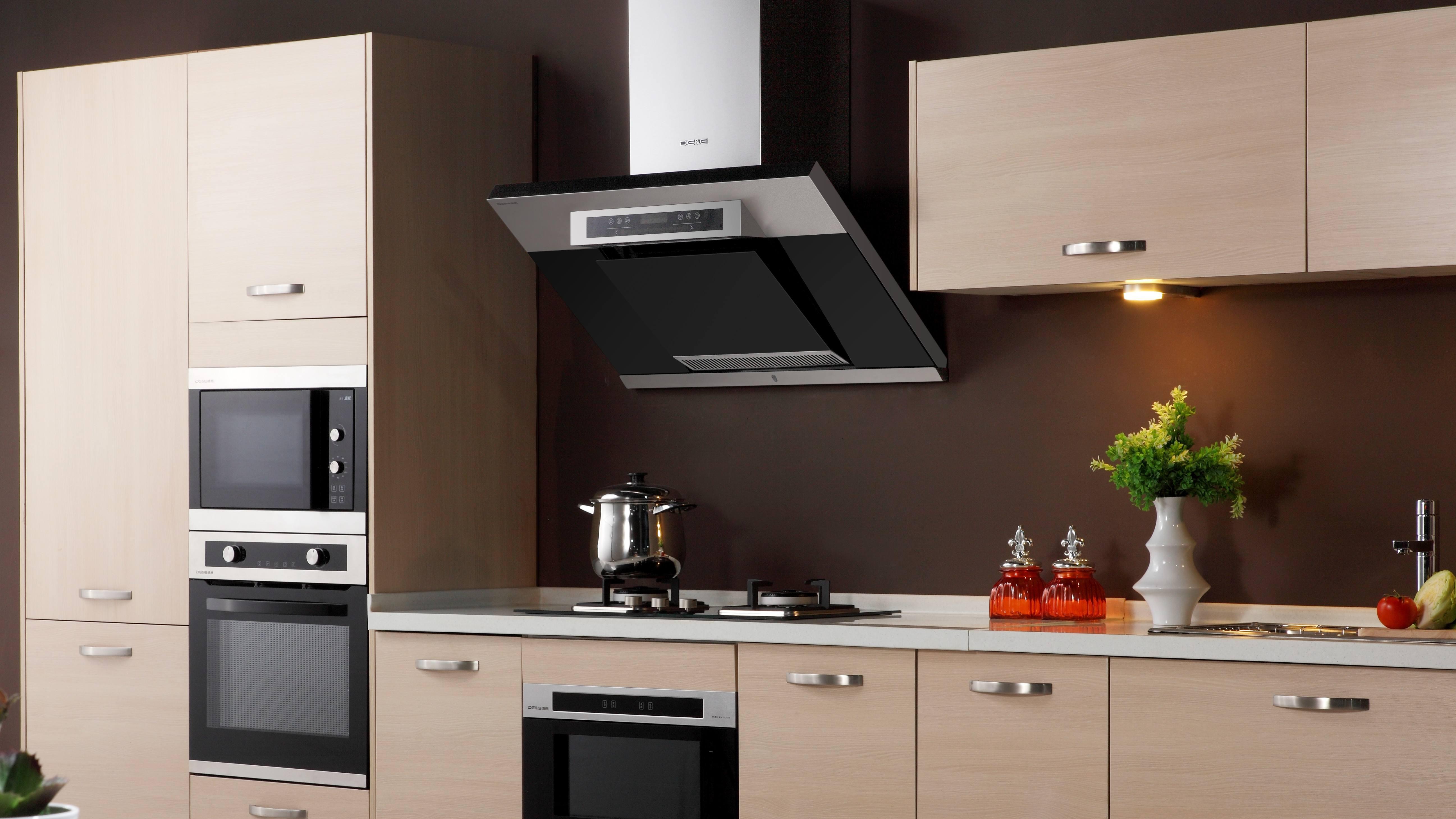 厨房油烟串味儿该怎么解决？