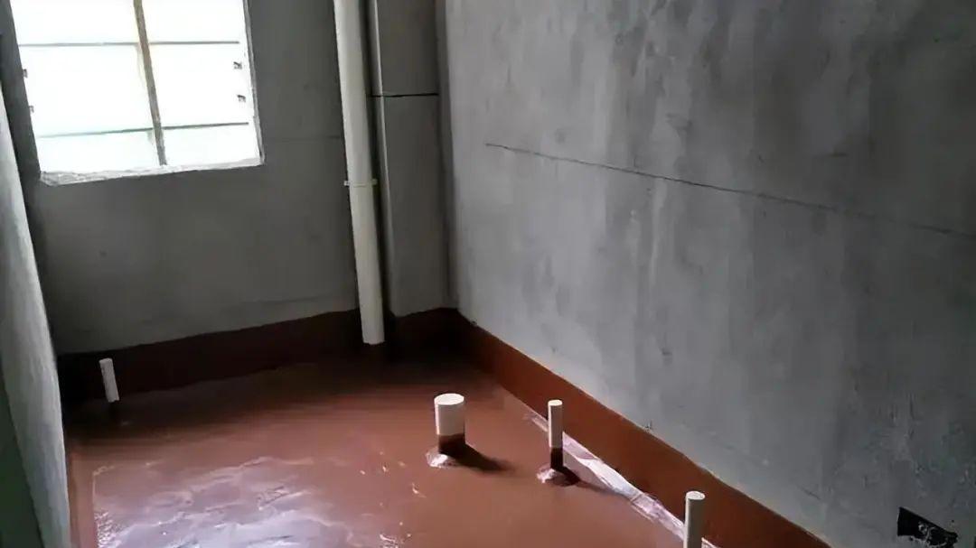 卫生间防水别再瞎做了，高度、厚度、施工工序都不懂准漏水