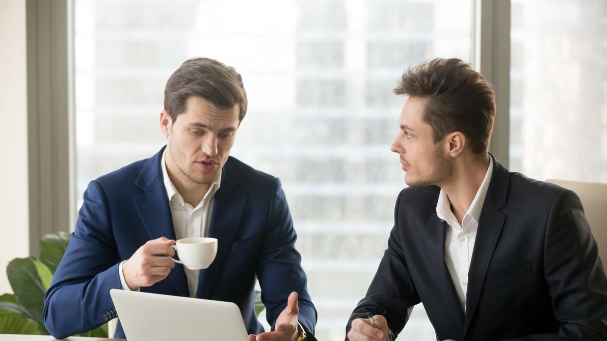 西装|职场上，自毁前程的5件事，是否身在其中而不自知？