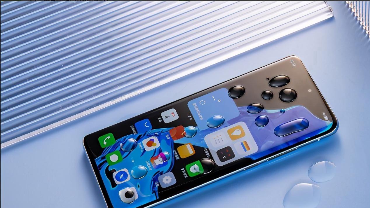 华为|华为P60Pro曝光：5G麒麟芯片+液态镜头，iPhone13瞬间不香了