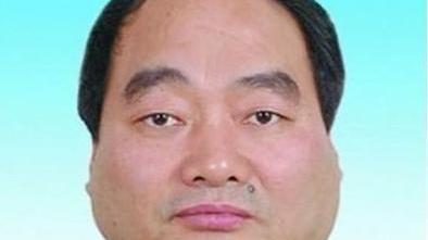 动物园“国字脸”猴子火了，长的太像我们身边似曾相识的人