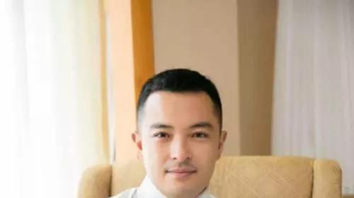 苏有朋|他是娱乐圈最穷影帝，曾三次获得影帝却无戏可拍，靠送外卖维持生计