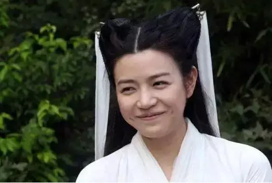 赵丽颖|赵丽颖将翻拍《神雕侠侣》，能超越刘亦菲版吗？年龄人设异常尴尬