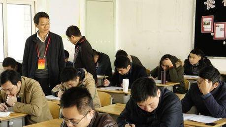 律师|铁饭碗迎来变化，这3个编制或将沦为“临时工”，别想再混日子了