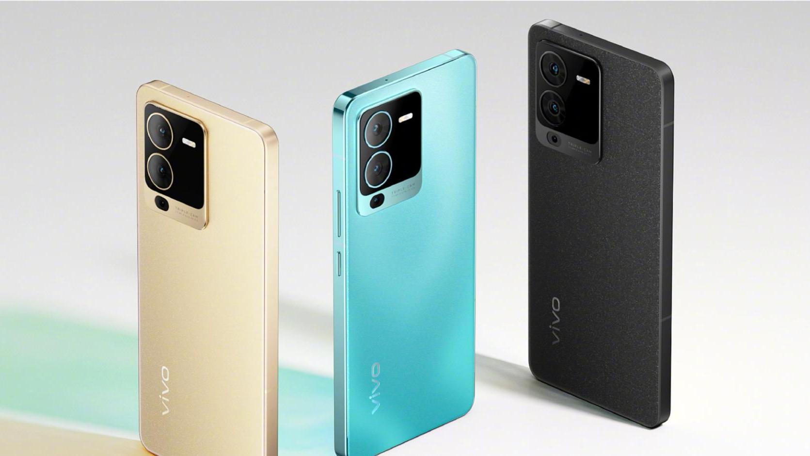 安兔兔|vivo S15 Pro登顶安兔兔次旗舰性能榜单，展现越级实力