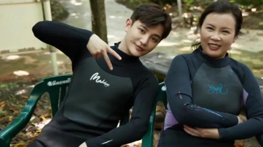 |知名男星发文纪念姥爷! 卧床5年皮肤变硬壳，亲人相继离世唯剩母亲