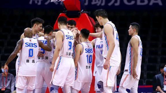 福建男篮|拒绝续约！CBA得分王等待大合同，场均44分遭哄抢，曾直言中意辽宁
