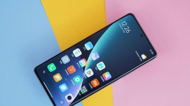 电子商务|小米旗舰竟不受待见？天玑神U+2K曲屏+超大电池，12+256G跌至新低