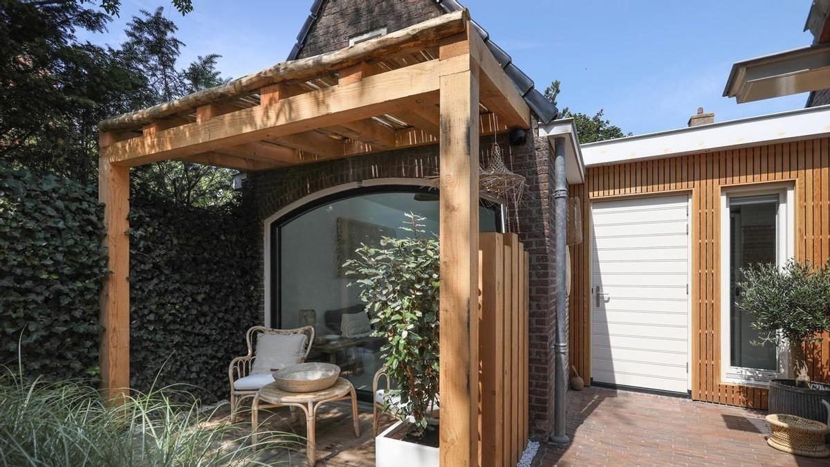 这才是50阿姨该有的生活，35㎡小家一人独居，室内配色赏心悦目