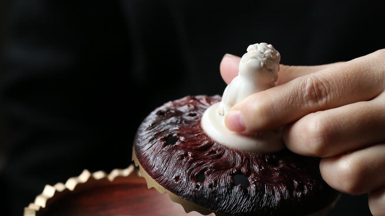 文玩|文人空间，陈设雅器，紫檀仿真雕树瘤，香薰炉