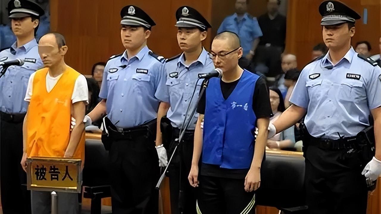 13年因嫌婴儿车挡道, 北京男子将2岁婴儿摔地致死, 法官暴怒: 死刑!