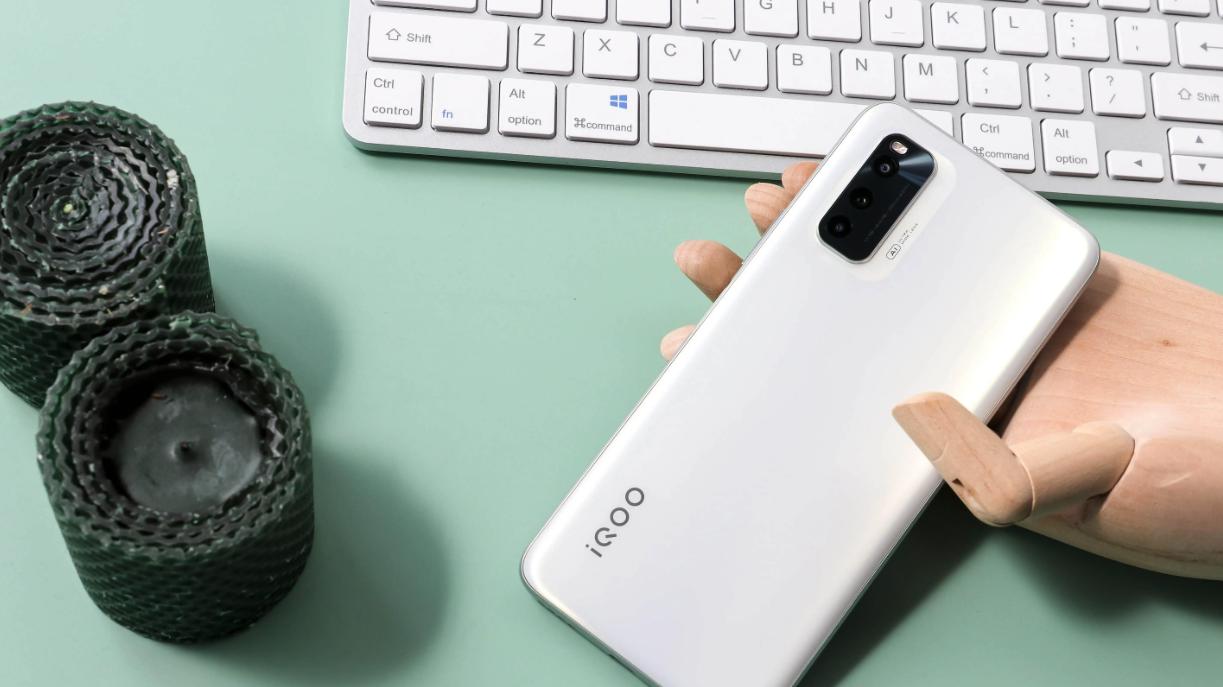 芯片|5款“骁龙870”手机，2022年到底还值不值得入手？典型的低价高配