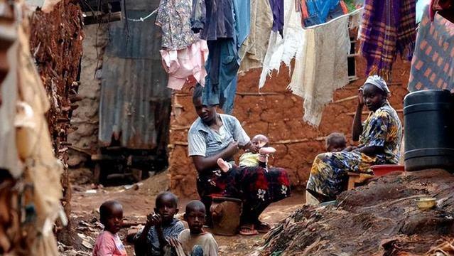 非洲穷是因为懒？50多年里被援助20000亿美元，为啥还是富不起来