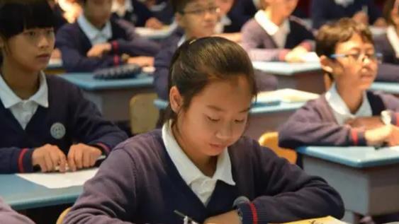 学生在学校失踪30天，母亲称孩子曾跟自己说想哭，疑点引发热议