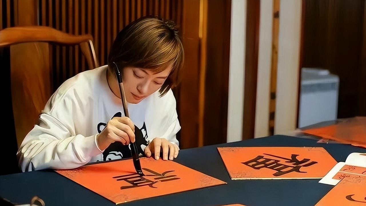 书法|你认可？孙俪不是书法家，却堪比书法家，是娱乐圈里的“隶书王”