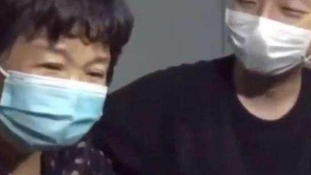 大快人心！杜新枝称自己不会表演，被嘲讽鳄鱼的眼泪终于掉下来了