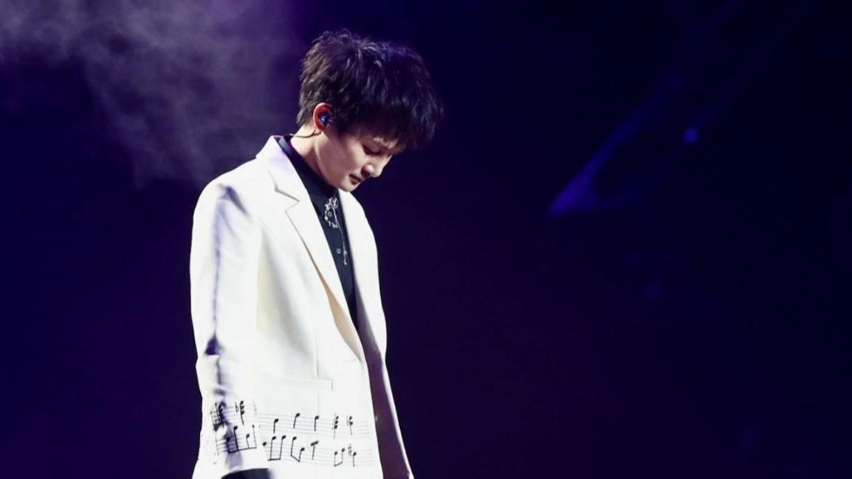 深的深|周深持续三年打磨后，推出的《深的深》，每一首歌都听得出诚意