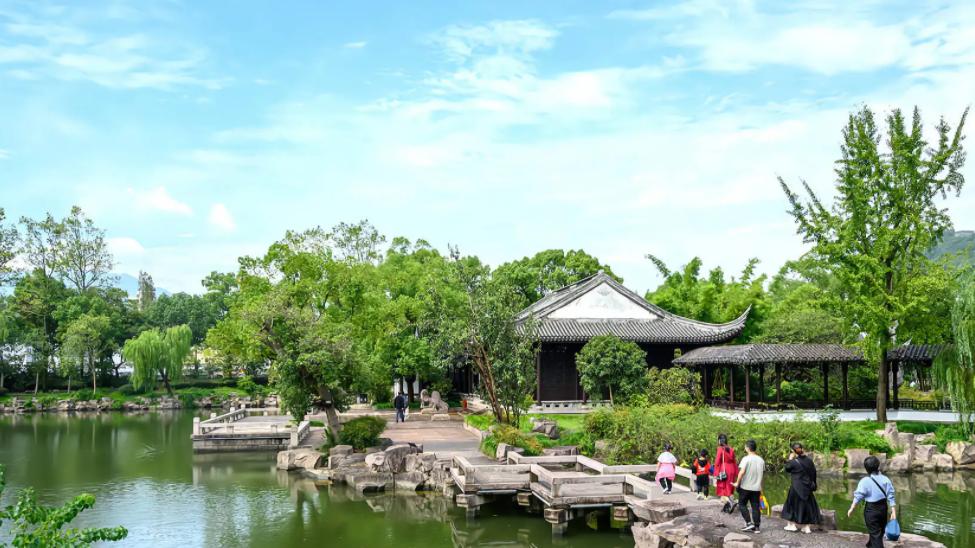 苏杭|上有天堂，下有苏杭，西湖成了文人墨客游玩的必去之地