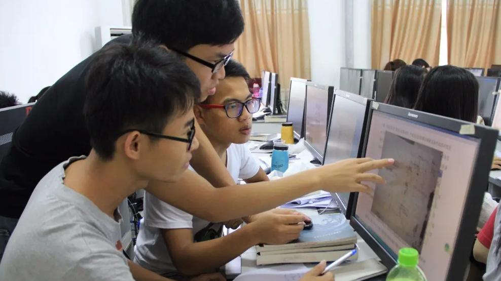 枣庄|盘点七个注定读研的专业，如果不读很难有出路，你是其中一员吗？