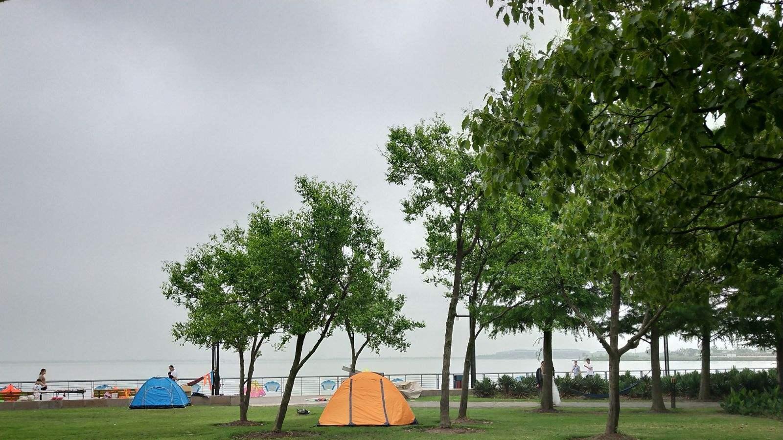 游山川|上海滴水湖露营，环境好还免费