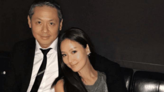|13岁因太美被富豪看中，老公苦追6年才娶走，曾一夜吸金10多亿