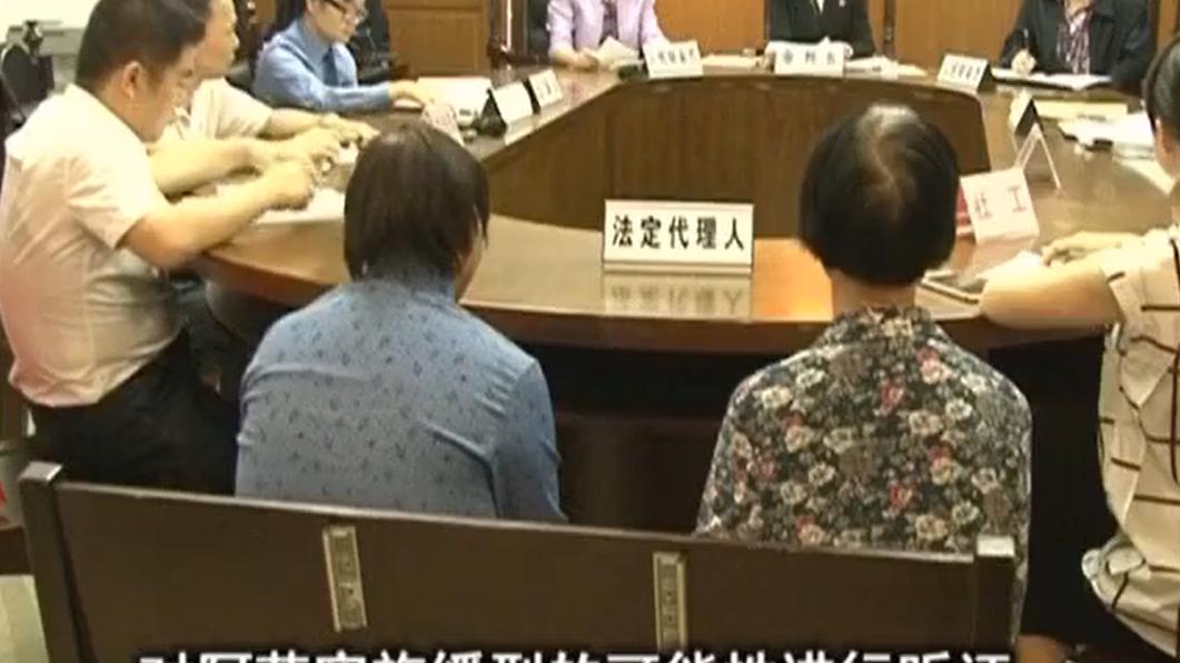 2014年，广州16岁未成年少女产子后扔下四楼，被指控故意杀人