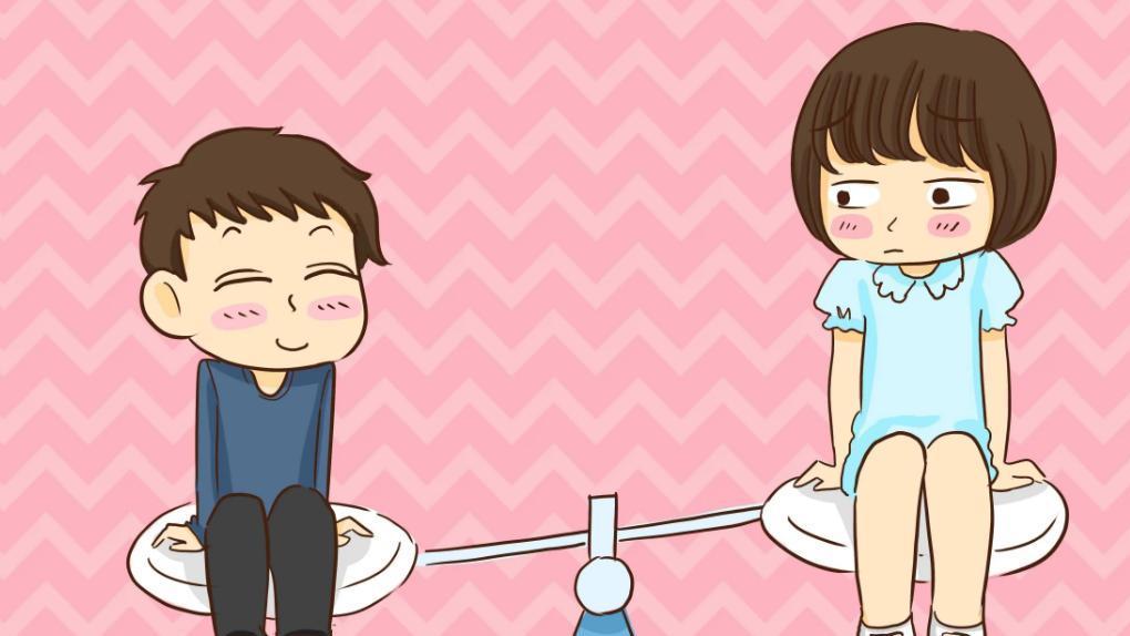 宝妈连生四女，第五胎终于产子，丈夫眉开眼笑，网友们却陷入沉思