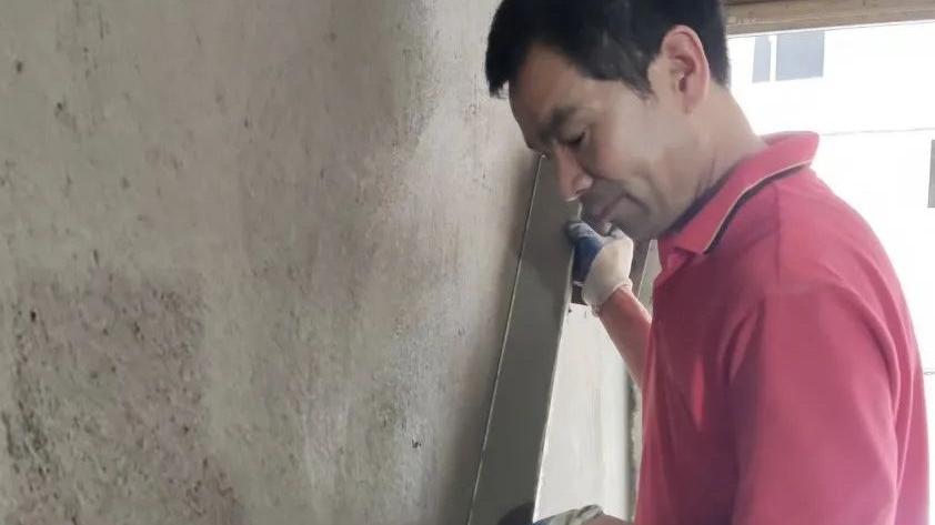 二手房|泥瓦工陈师傅，获购房补贴50万元！