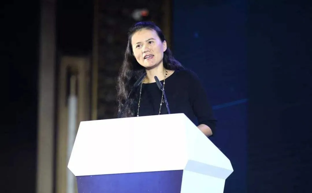 Apple Watch|为何说让马云离婚比建一个阿里巴巴都难？妻子张瑛不简单