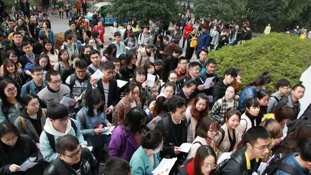 英语四六级|“铁饭碗”出现“无人报考”岗位，也没人去捡漏，是何原因？