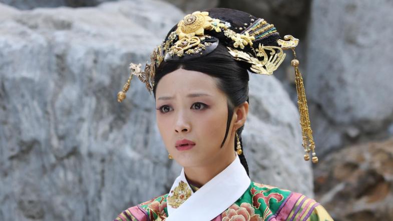 蒋欣|蒋欣娱乐圈的现实镜，情商低与直白是软肋，演技和人品却无人能及