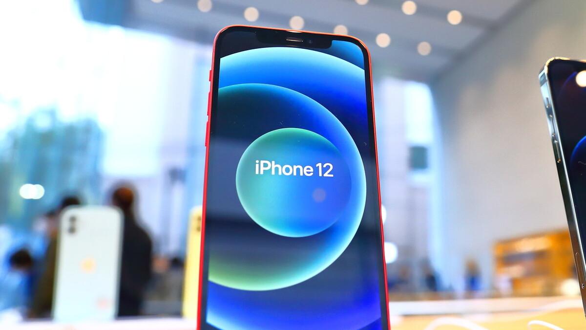 iPhone|戴口罩也能用面部解锁了！IOS15.4终于来了