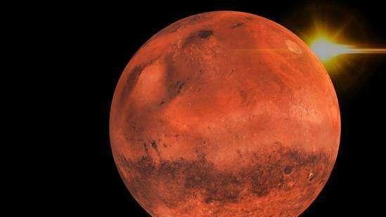 地球正在走火星的老路？科学家发现地磁正在衰弱，会影响人类吗？