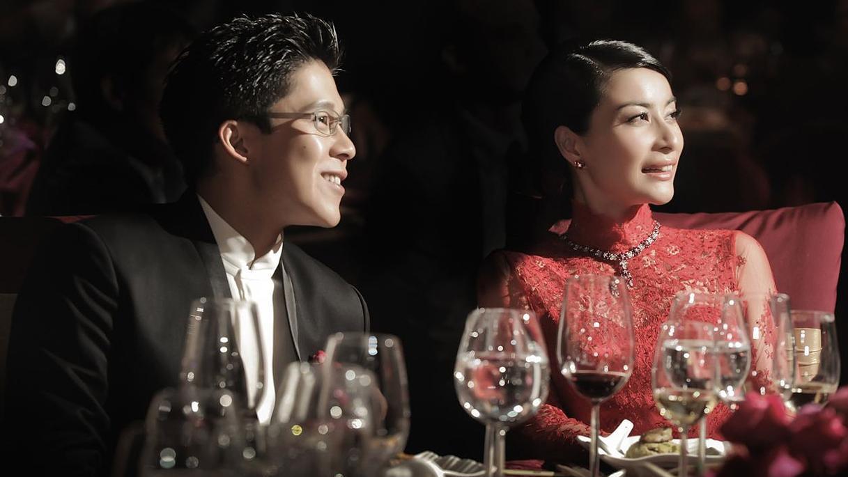 郭晶晶|郭晶晶迎41岁生日！嫁入豪门十年生了三个孩子，霍家总共奖励13亿