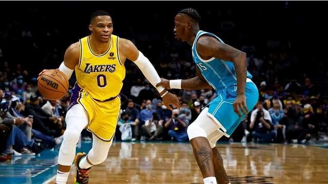 牛！美记：湖人已经出现在交易市场，并送出威少等人交易33+5悍将