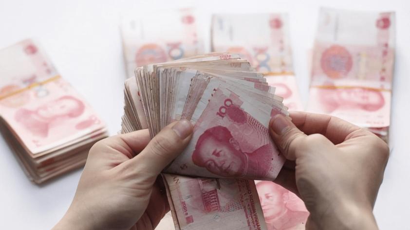 |2021年的社会平均工资八九千，为什么自己只有两三千？统计错了吗