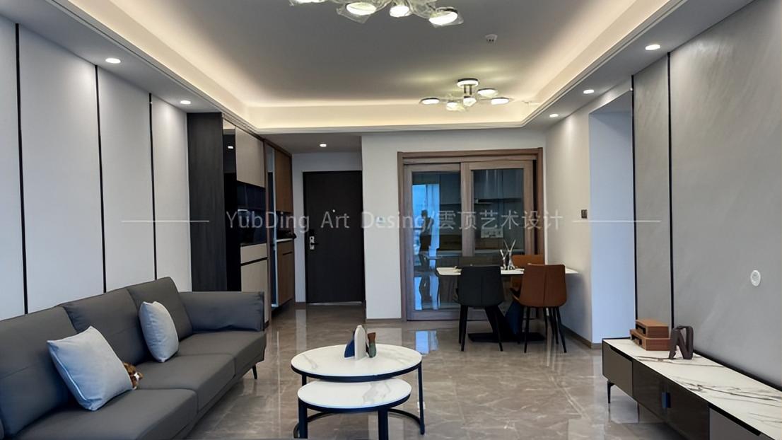 设计风格：140m2现代风格