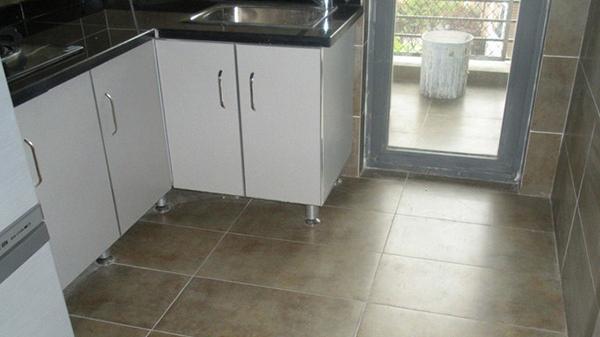 第一次装修房子被坑8处，处处都是血泪教训，婆婆都把我骂成炮灰