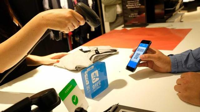 移动支付|越是发达的国家，越是“远离”移动支付？“无现金时代”真的危险吗？