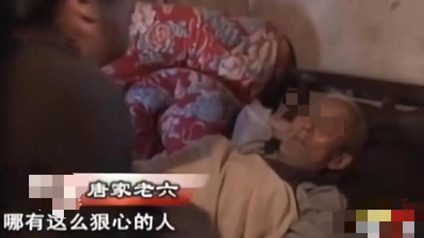 父亲为讨好小儿子强拆大儿子的房，临终前想和解，儿媳：死都不见